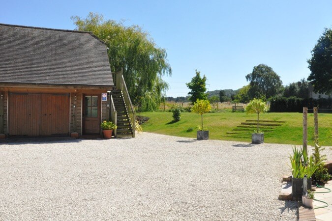 Neatham Barn Self Catering Accommodation Thumbnail | Alton - Hampshire | UK Tourism Online