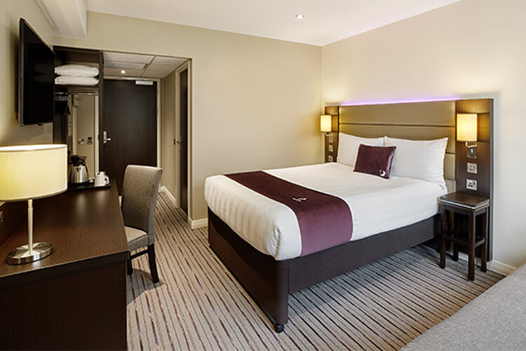 Petersfield Premier Inn - Image 2 - UK Tourism Online