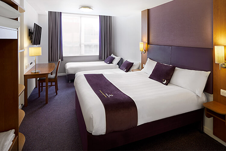 Petersfield Premier Inn - Image 4 - UK Tourism Online