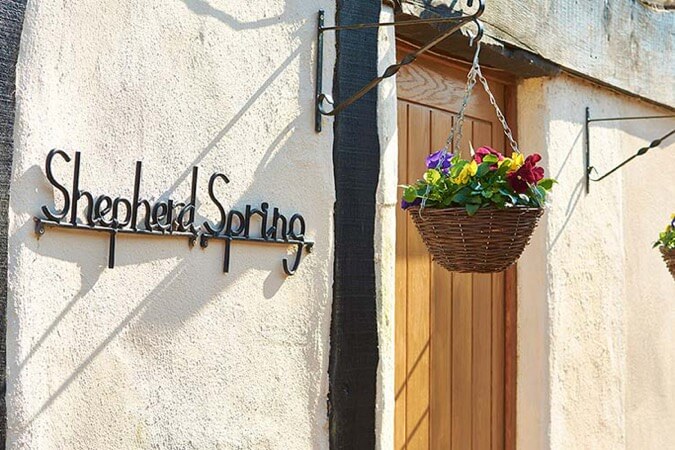 Shepherds Spring Cottages and East Mills Island Thumbnail | Fordingbridge - Hampshire | UK Tourism Online