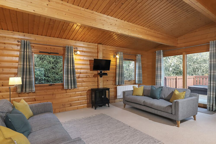 South Winchester Lodges - Image 2 - UK Tourism Online