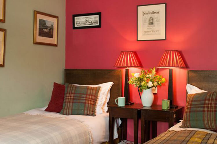 The Peat Spade Inn - Image 3 - UK Tourism Online