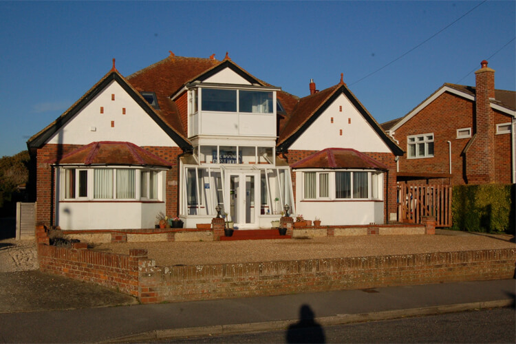 Trevarner Guest House - Image 1 - UK Tourism Online