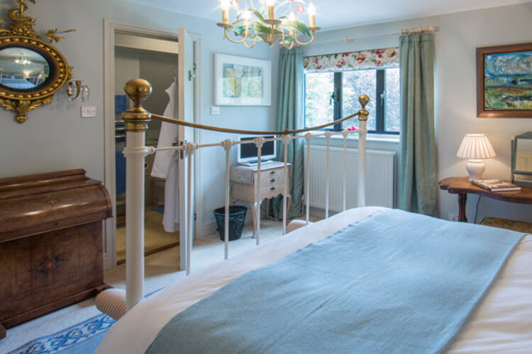 Tudor House Bed & Breakfast - Image 3 - UK Tourism Online
