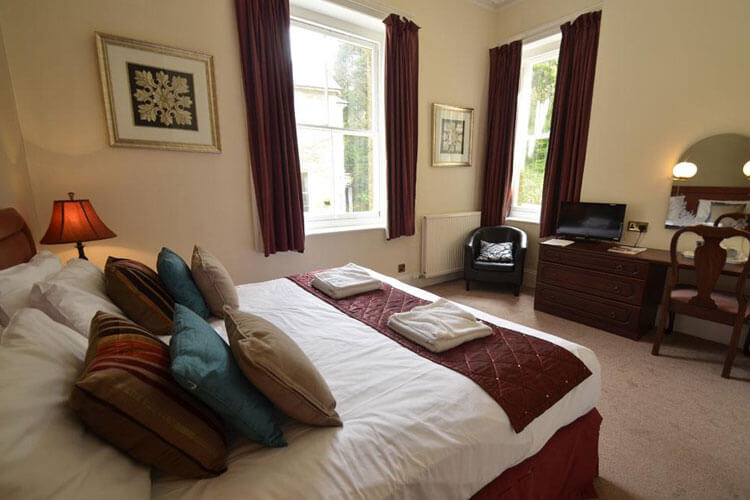 Eversley Hotel - Image 3 - UK Tourism Online