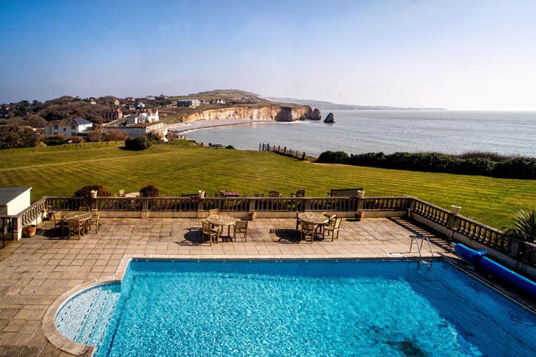 Freshwater Bay House - Image 4 - UK Tourism Online