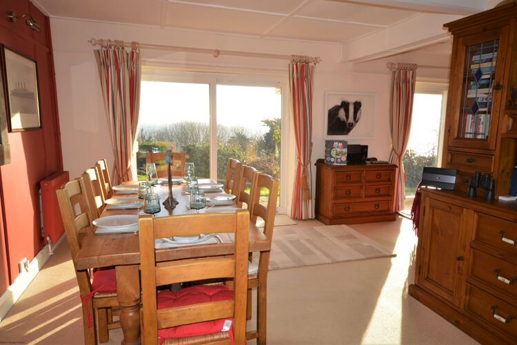 Mole Cottage - Image 3 - UK Tourism Online