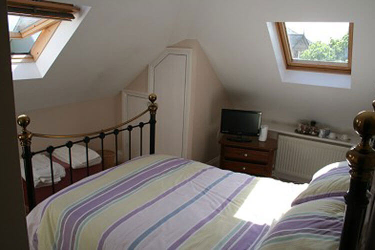 Mulberry Cottage - Image 2 - UK Tourism Online