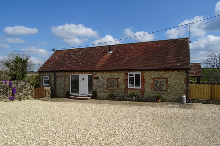 Newbarn Country Cottages - Image 2 - UK Tourism Online