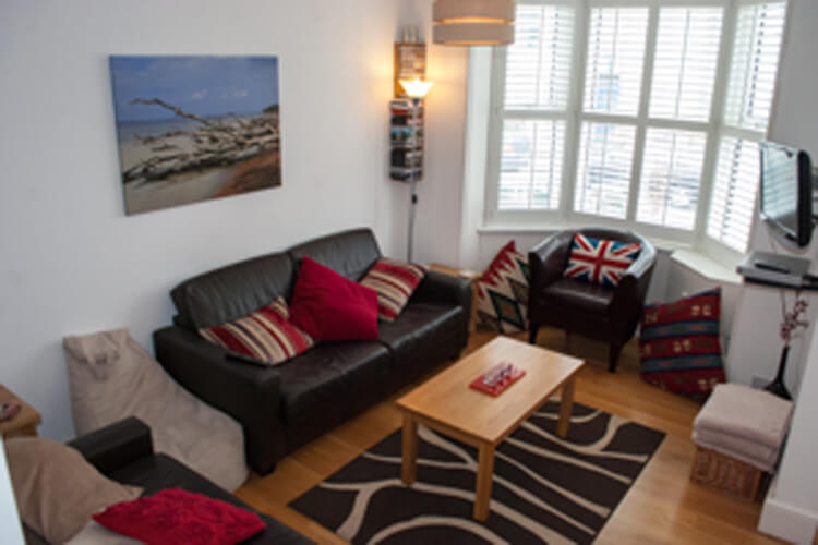 Regatta Cottage - Image 3 - UK Tourism Online