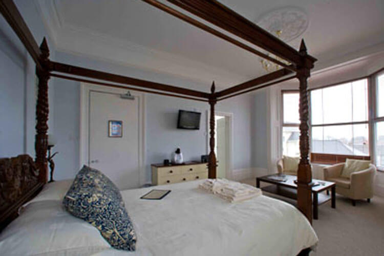 Snowdon House - Image 3 - UK Tourism Online