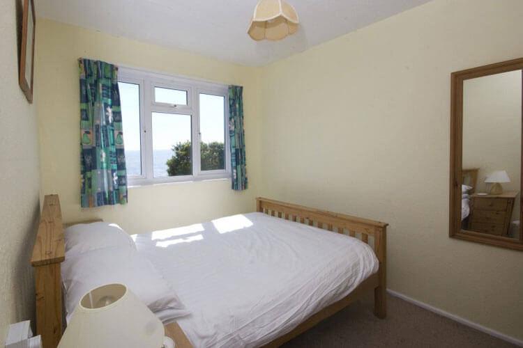 Ventnor Holiday Villas - Image 4 - UK Tourism Online