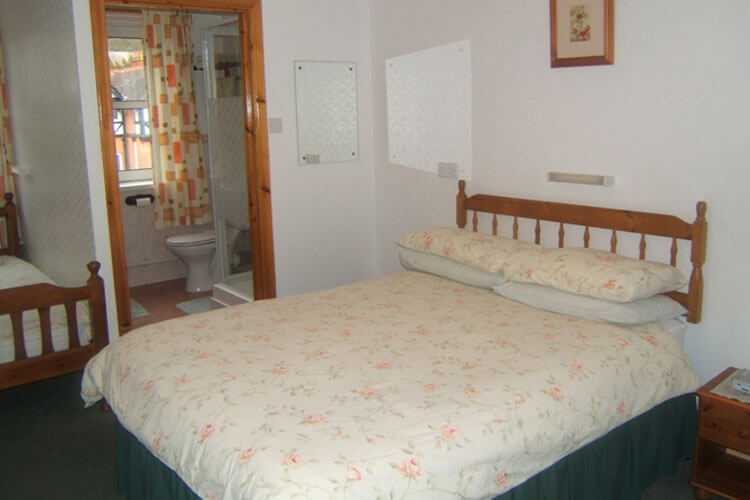 Bleriots Guest House - Image 1 - UK Tourism Online