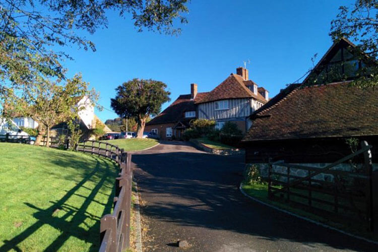 Bulltown Farmhouse - Image 1 - UK Tourism Online