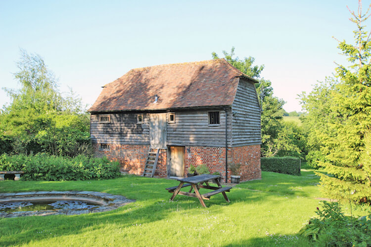 Farnley Little Barn - Image 1 - UK Tourism Online