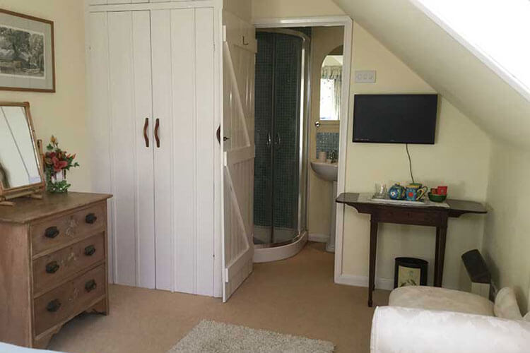 Hawkhurst B&B - Image 5 - UK Tourism Online