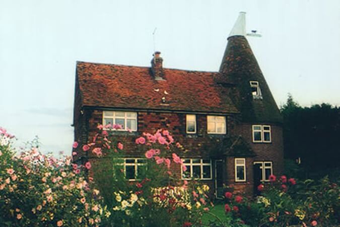 Hereford Oast Thumbnail | Ashford - Kent | UK Tourism Online