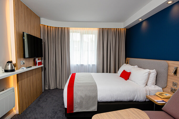 Holiday Inn Express Canterbury - Image 3 - UK Tourism Online