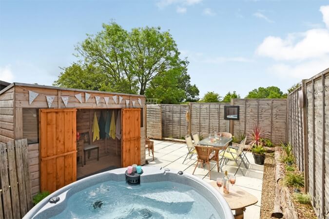 Longberry Farm Thumbnail | Ashford - Kent | UK Tourism Online