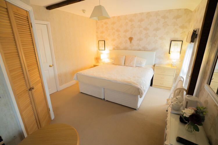 Maison Dieu Guest House - Image 3 - UK Tourism Online