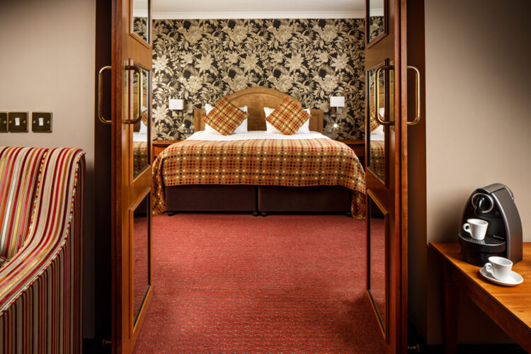 Mecure Maidstone Great Danes Hotel - Image 1 - UK Tourism Online