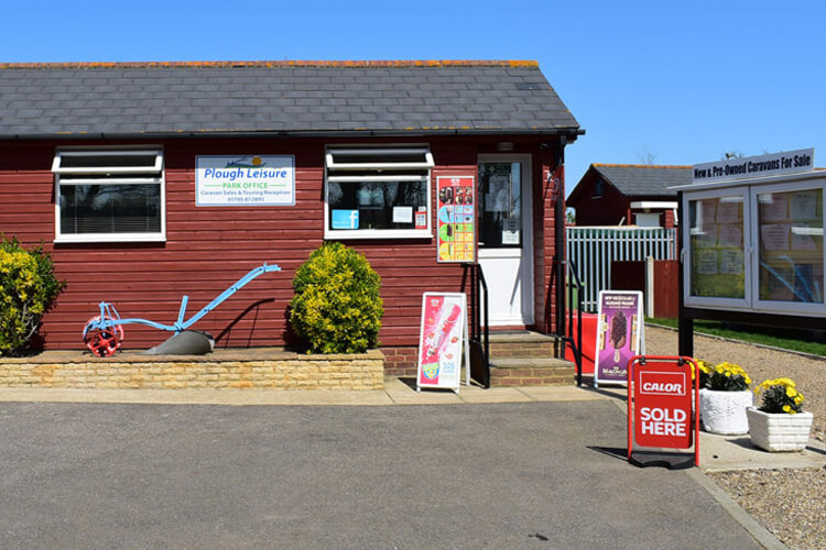 Plough Leisure Holiday Park - Image 3 - UK Tourism Online