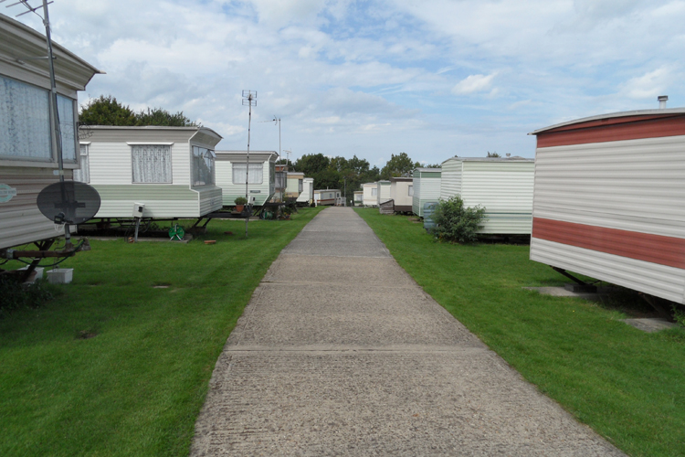 Primrose Cottage Caravan Park - Image 2 - UK Tourism Online