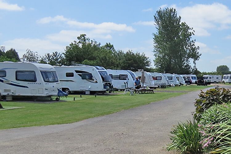 Sandwich Leisure Holiday Park - Image 2 - UK Tourism Online