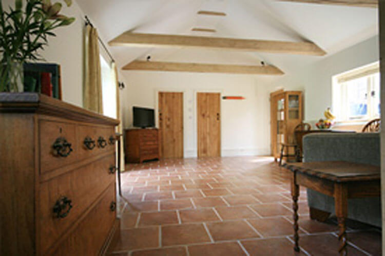 Canterbury Cottages - Image 4 - UK Tourism Online