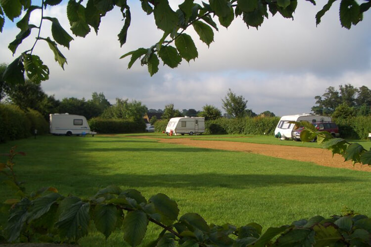 Anita’s Touring Caravan Park - Image 1 - UK Tourism Online