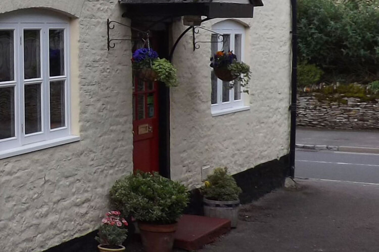 Carpenters B&B - Image 1 - UK Tourism Online