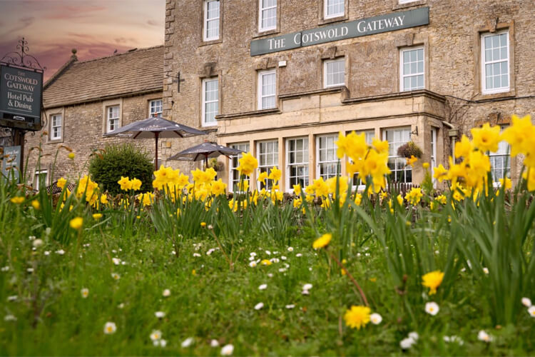 Cotswold Gateway Hotel - Image 1 - UK Tourism Online