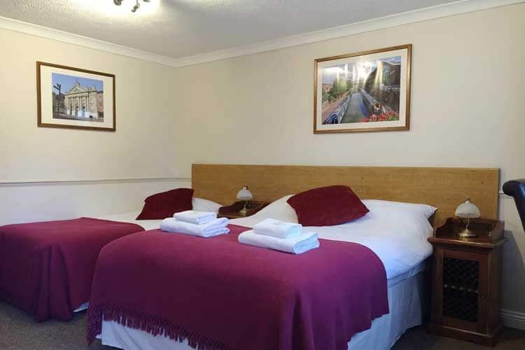 Fairlawns Guest House - Image 4 - UK Tourism Online