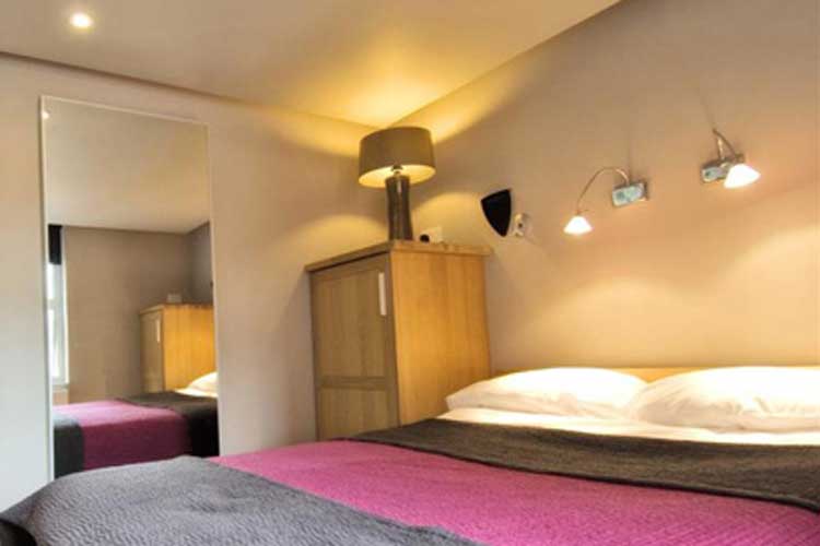 The Galaxie Private Hotel - Image 1 - UK Tourism Online