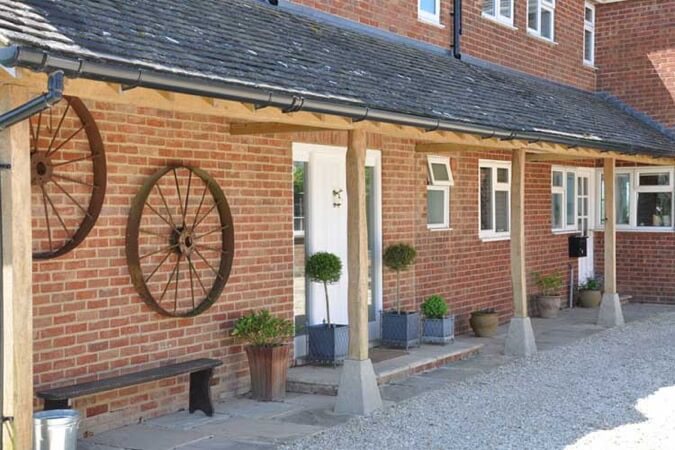 Hill View Farm Bed and Breakfast Thumbnail | Bicester - Oxfordshire | UK Tourism Online