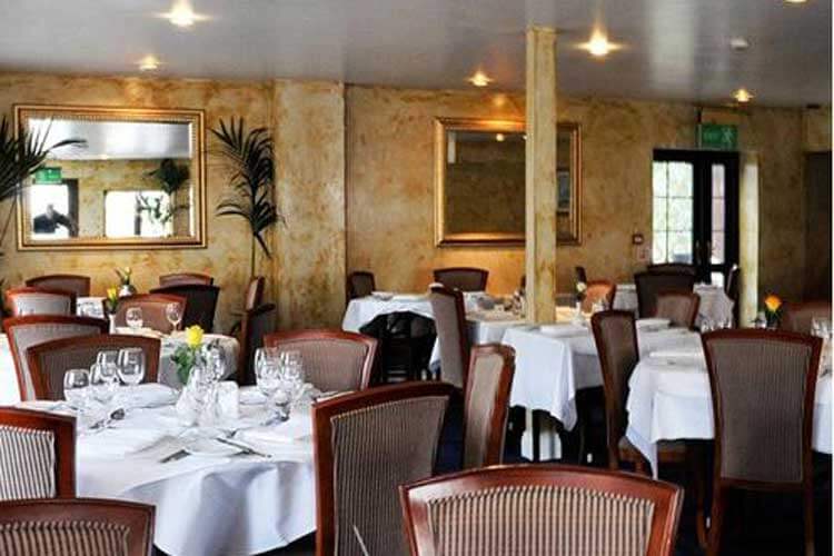 La Fontana Restaurant with Rooms - Image 5 - UK Tourism Online