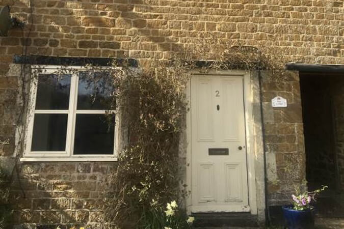 Rose Cottage Thumbnail | Chipping Norton - Oxfordshire | UK Tourism Online