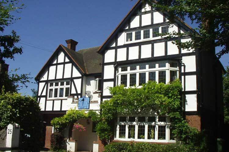 The Dial House Guest House - Image 1 - UK Tourism Online
