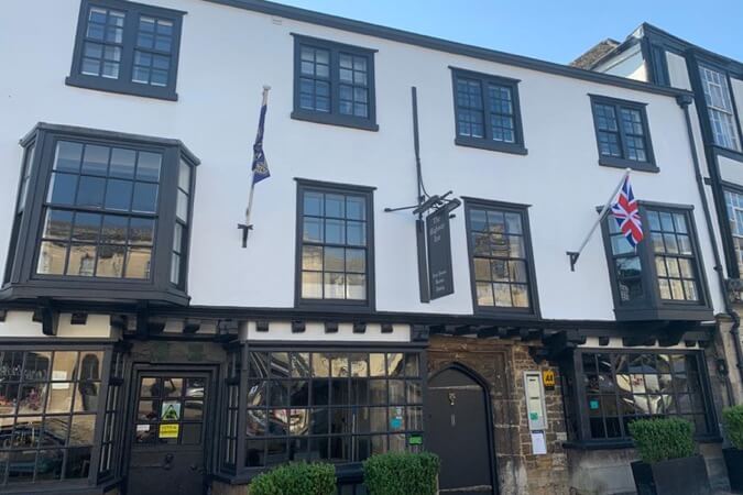 The Highway Inn Thumbnail | Burford - Oxfordshire | UK Tourism Online