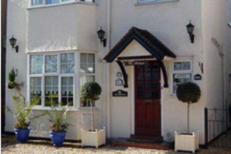 The Ridings Guest House - Image 1 - UK Tourism Online