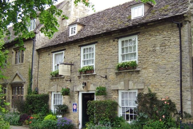 The Witney Hotel Thumbnail | Witney - Oxfordshire | UK Tourism Online