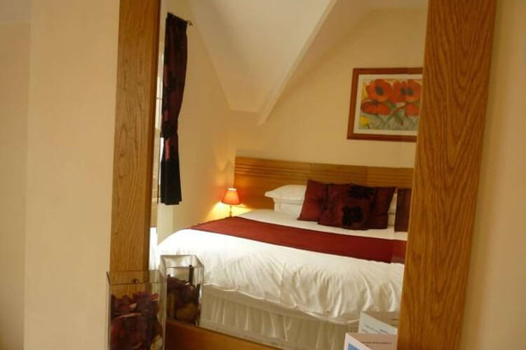 Treetops Guest House - Image 2 - UK Tourism Online