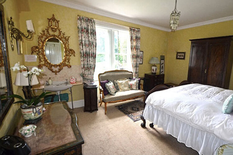 Uplands House - Image 4 - UK Tourism Online