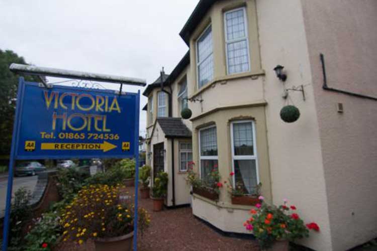 Victoria Hotel - Image 1 - UK Tourism Online