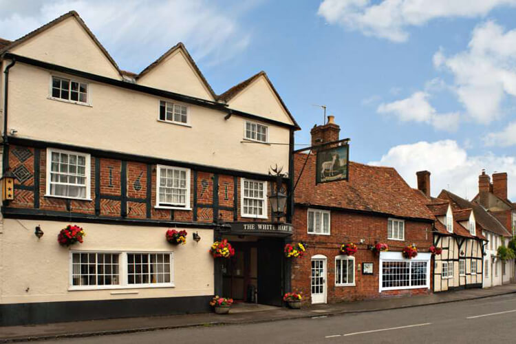 White Hart Hotel - Image 1 - UK Tourism Online