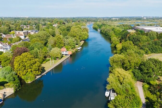Apps Court Farm Thumbnail | Walton-on-Thames - Surrey | UK Tourism Online