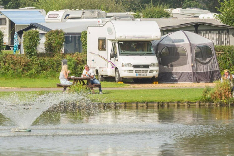The Camping & Caravanning Club Site - Horsley - Image 3 - UK Tourism Online