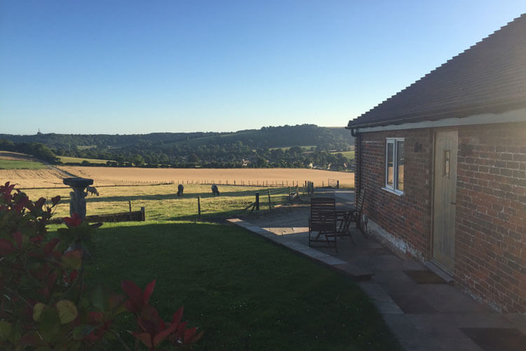 Gallops Farm Holiday Cottages - Image 1 - UK Tourism Online