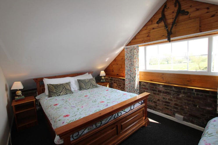 Hunston Mill Cottages - Image 3 - UK Tourism Online