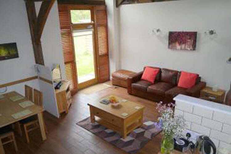 Newtimber Holiday Cottages - Image 2 - UK Tourism Online